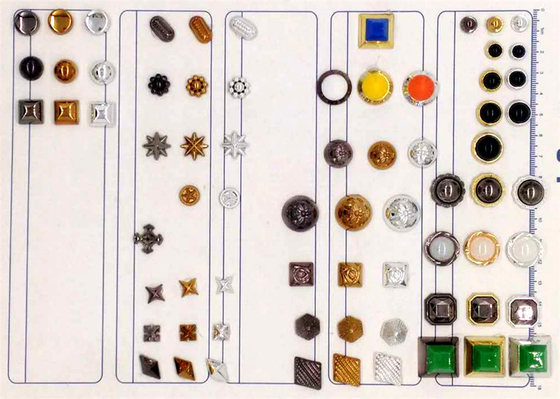 Kunststoffnieten, ABS-Kunststoffperlen,Verschiedene Zubehörteile /Nivetten verschiedener Formen