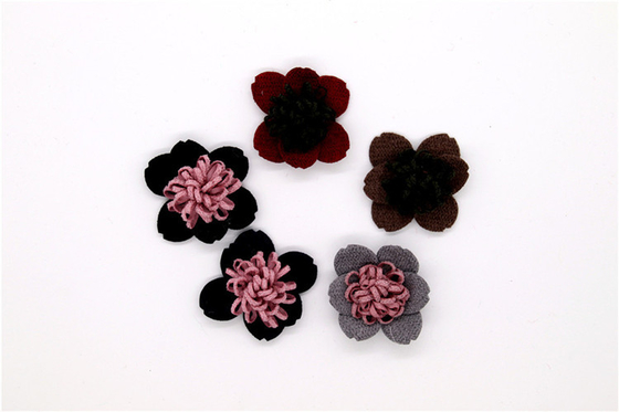 Handgesinterte Kantenblume/Mädchenblume aus Satinbändern/Handsimulierte Blume Verschiedene Farben Stoff, Wolle