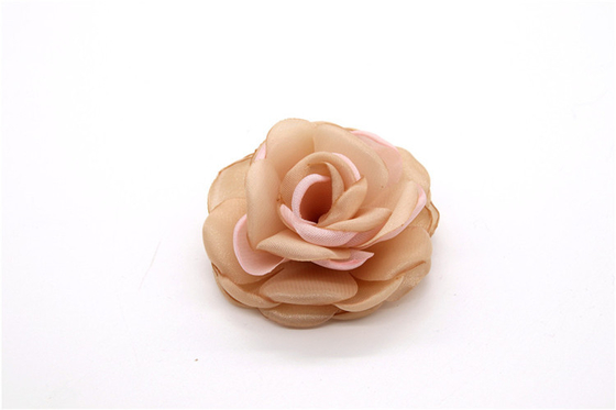 Handgesinterte Kantenblume/Mädchenblume aus Satinbändern/Handsimulierte Blume Verschiedene Farben Stoff, Wolle