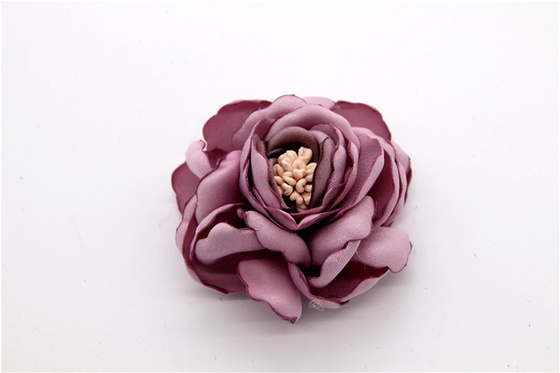 Handgesinterte Kantenblume/Mädchenblume aus Satinbändern/Handsimulierte Blume Verschiedene Farben Stoff, Wolle