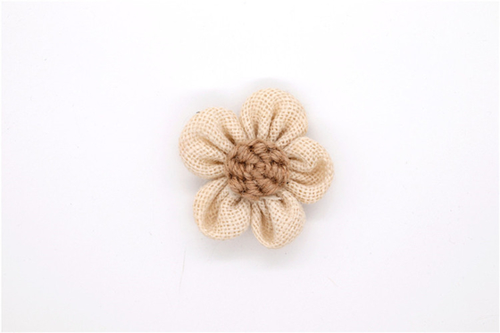 Handgesinterte Kantenblume/Mädchenblume aus Satinbändern/Handsimulierte Blume Verschiedene Farben Stoff, Wolle