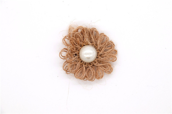 Handgesinterte Kantenblume/Mädchenblume aus Satinbändern/Handsimulierte Blume Verschiedene Farben Stoff, Wolle