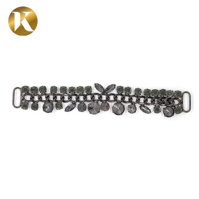 Neues Design Schuhe Kristalle Dekorationen Schmuckkette Buckle für Frauen