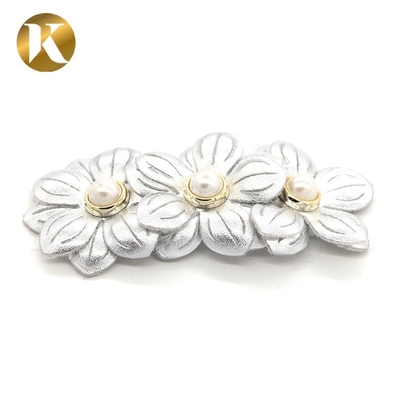 Wenzhou Kml Großhandel handgefertigte Blumen Mode spezielle Stoff Schuhschnallen Accessoires